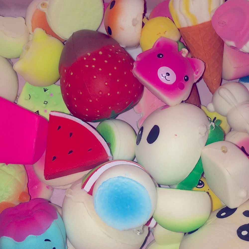3pc small squishy pack!!! Limited time deal